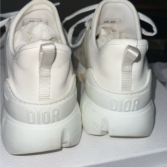 Authentic Christian Dior D Connect sneakers size 38. Very gently used - Picture 3 of 6